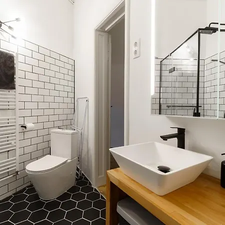 Apartament Loft-style Flat Next To Danube