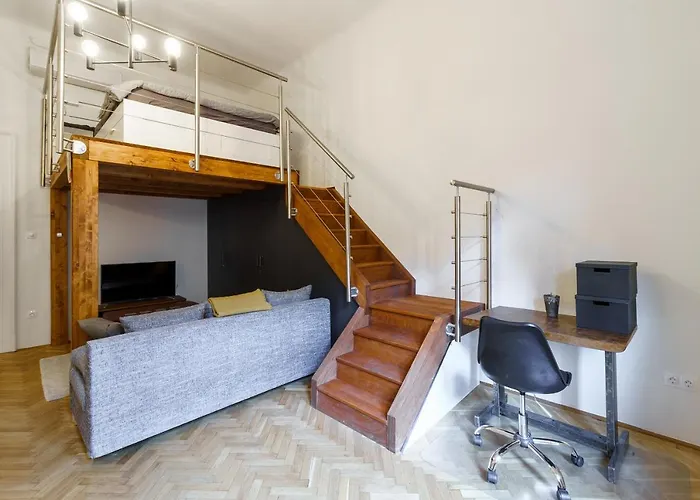 Loft-style Flat Next To Danube Boedapest
