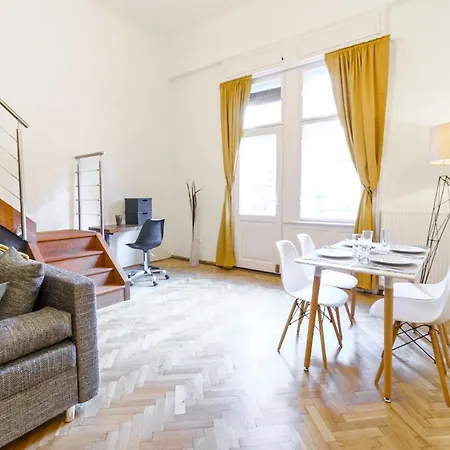 Loft-style Flat Next To Danube Budapest