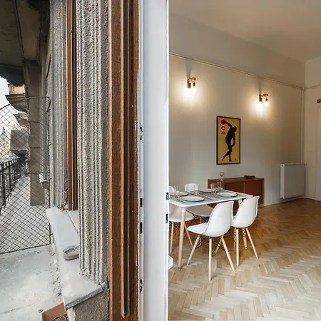 Loft-style Flat Next To Danube